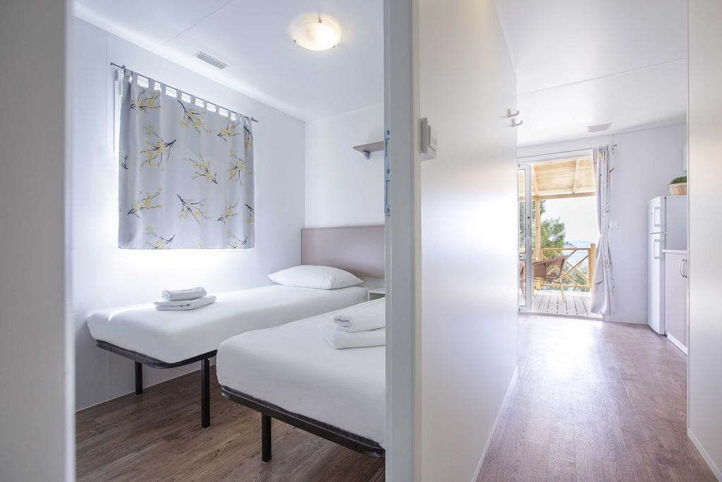 Superior Two-Bedroom Mobile Home with Terrace and Sea View