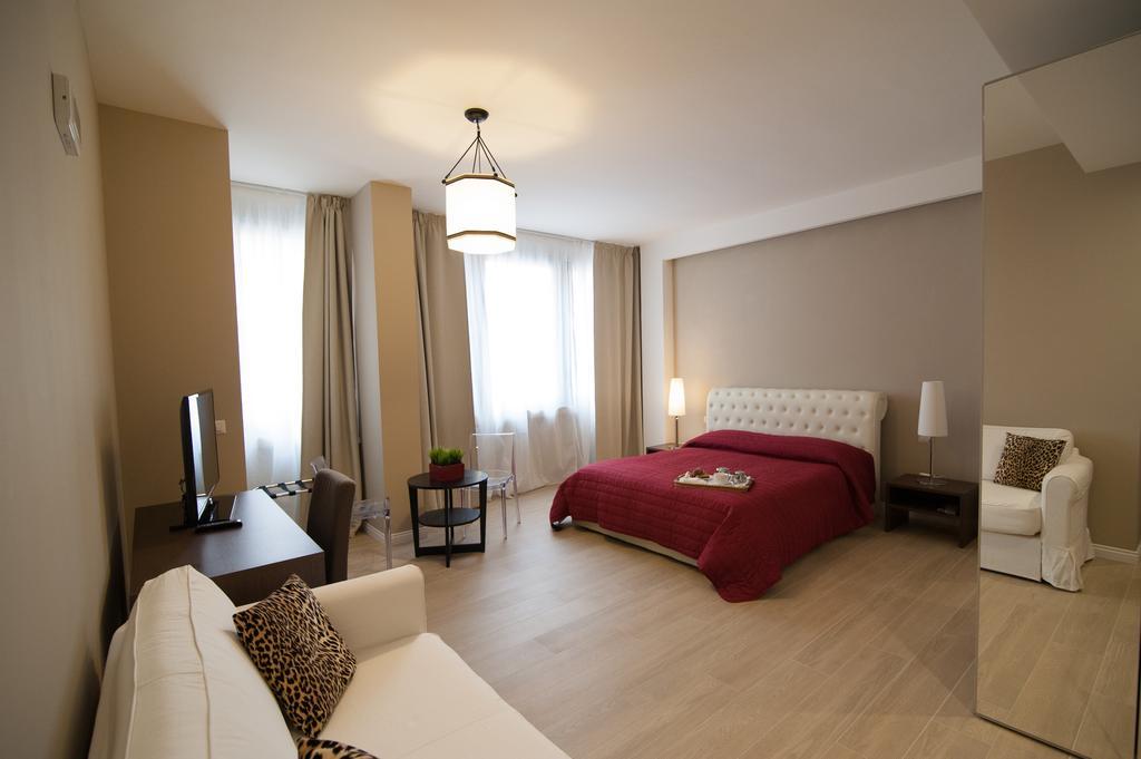 Junior Suite,1499003881:JPEG