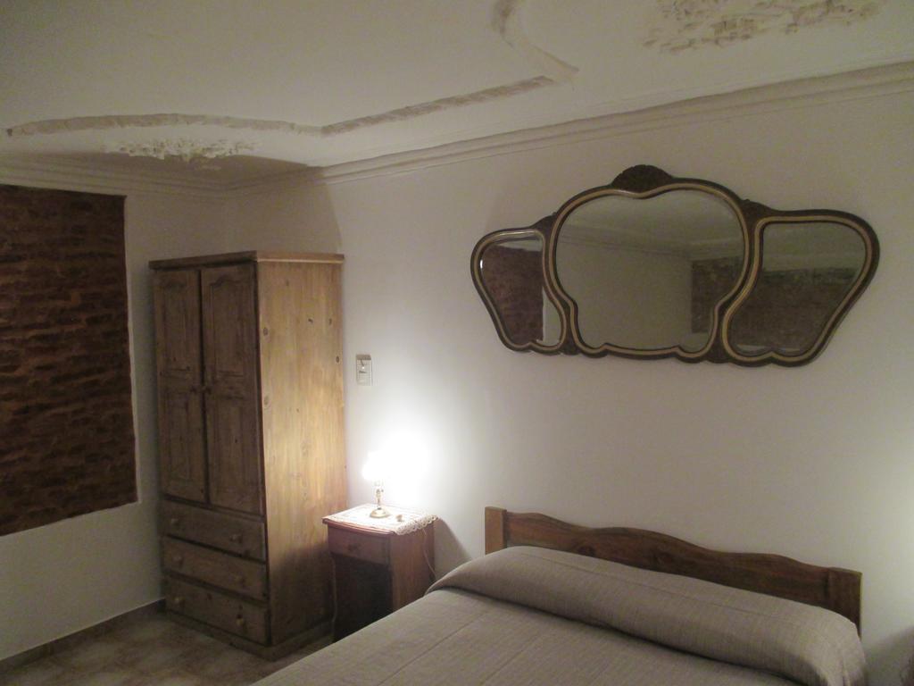 Family Room with Private Bathroom,223307918:JPEG