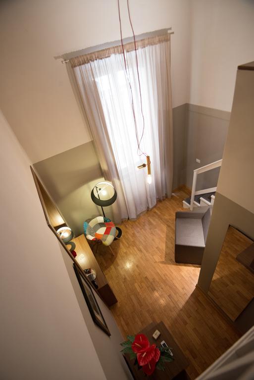 Triple Room Split Level