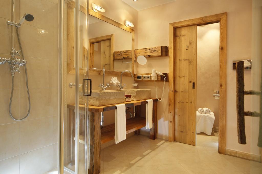 Superior Double Room Mountain View