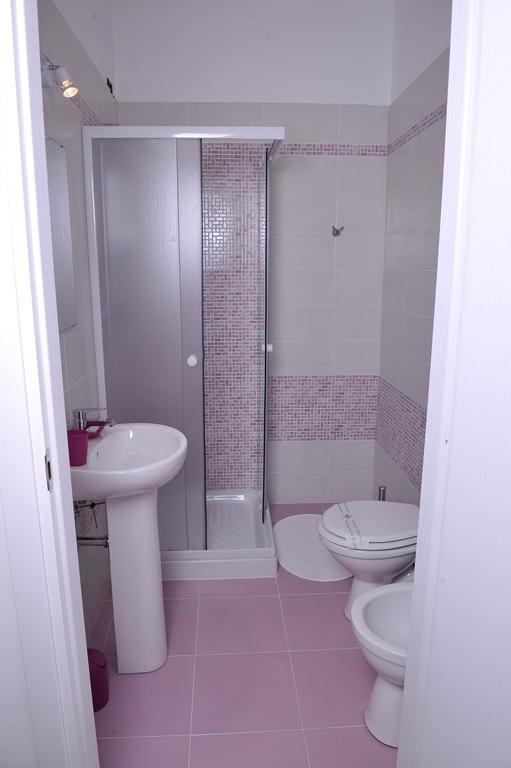 Large Double or Twin Room