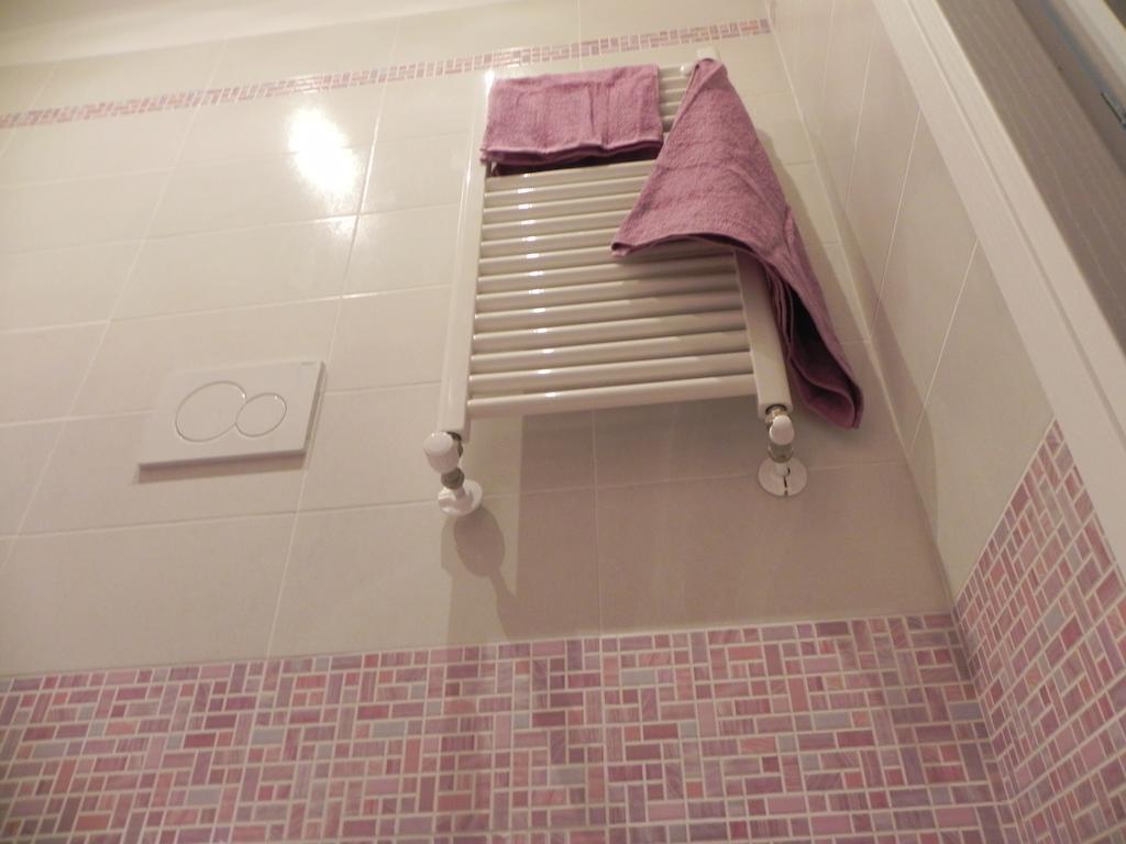Large Double or Twin Room