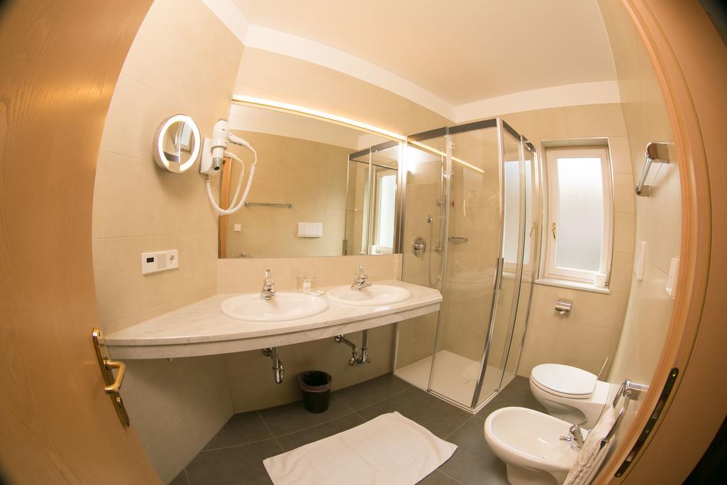 Superior Triple Room with Balcony,240935521:JPEG