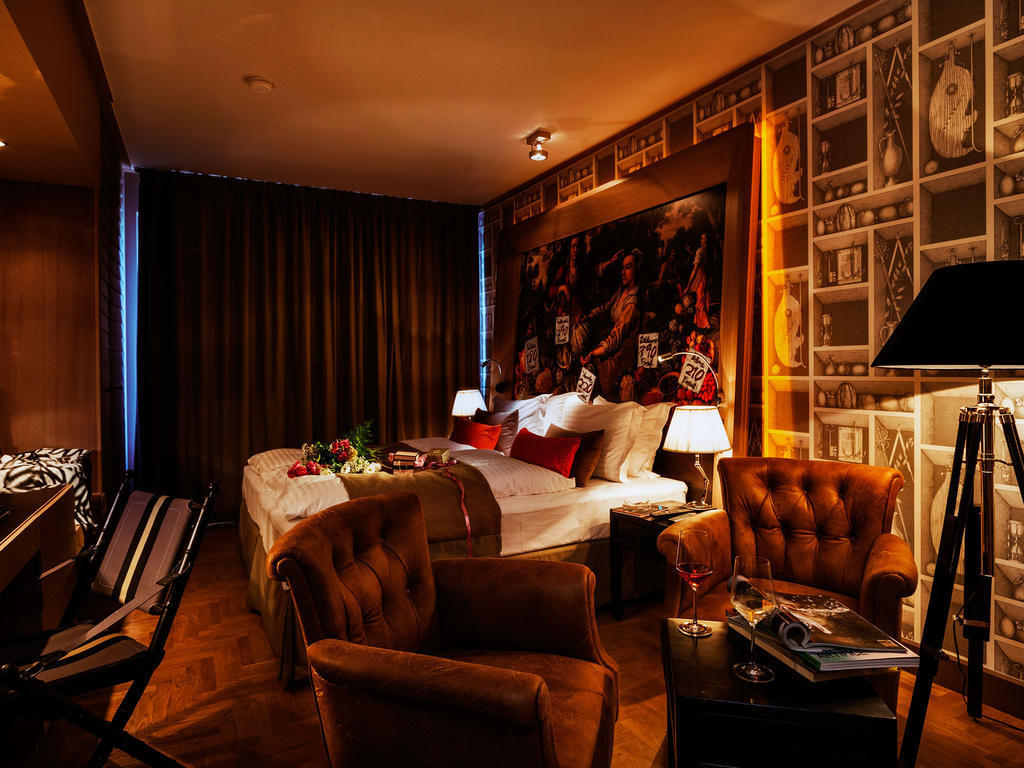 Deluxe Double or Twin Room
