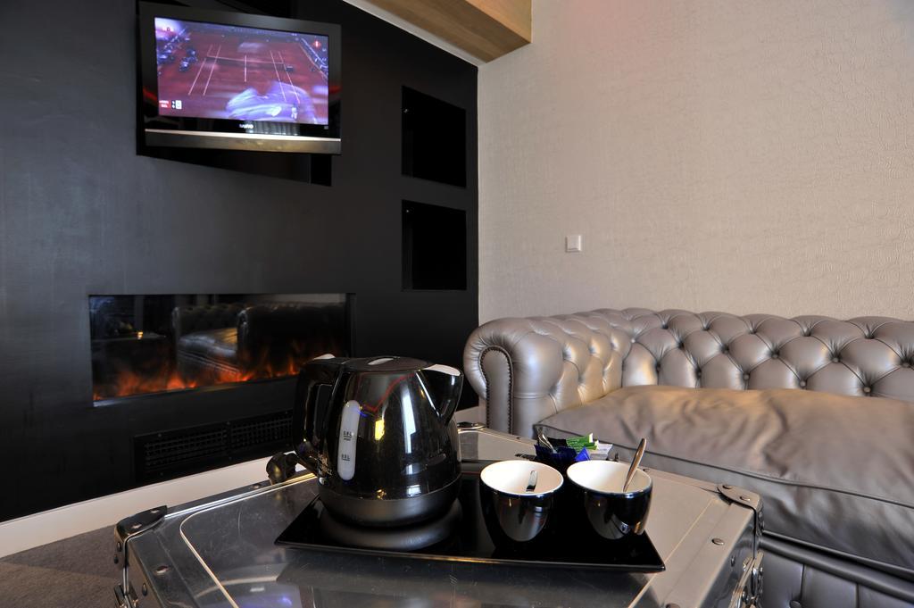 Luxe Suite