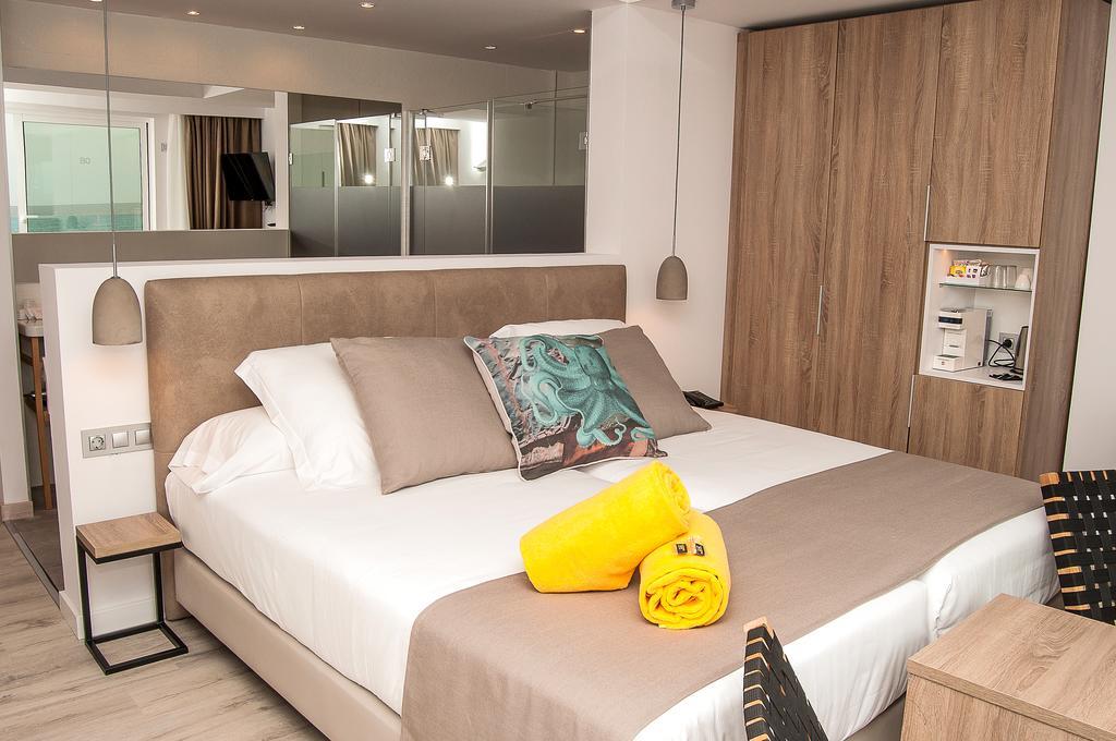 Superior Room with Sea View