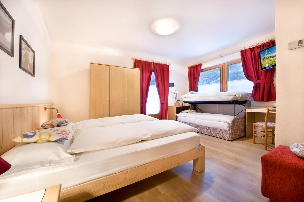 Standard Family Room