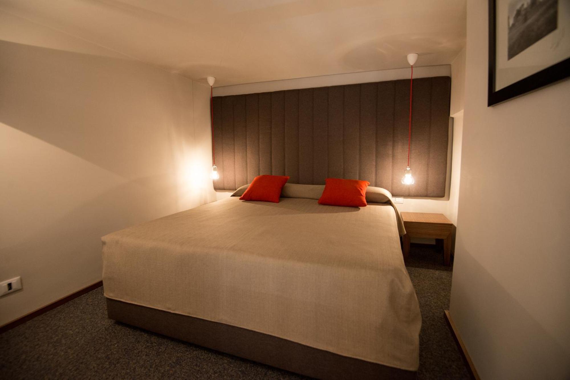Double Room Split Level