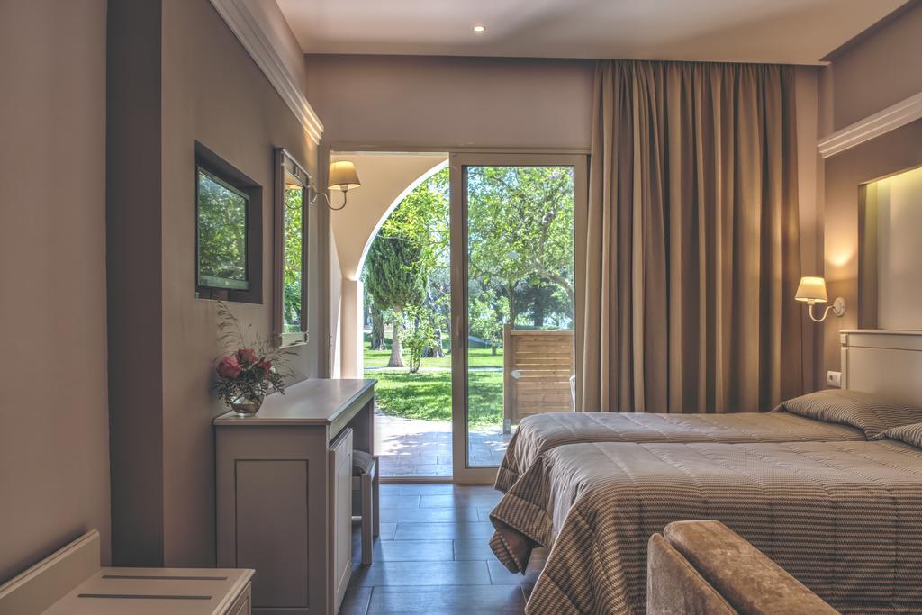 Chambre Double ou Lits Jumeaux Supérieure - Vue sur Jardin