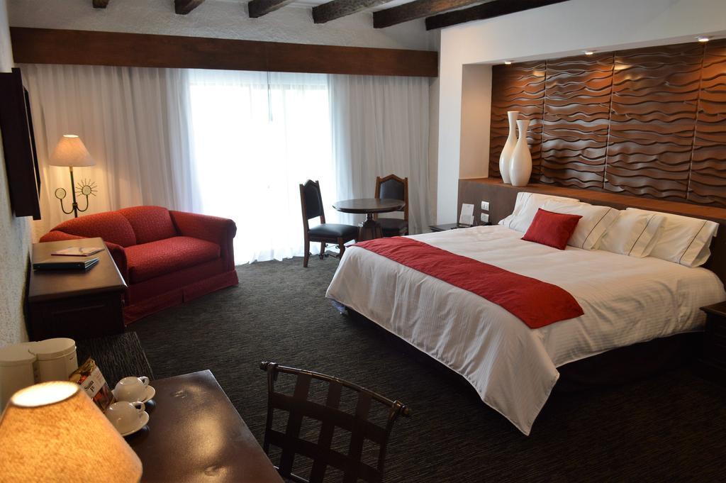 King Room with City View  - Non-Smoking,1014512293:JPEG