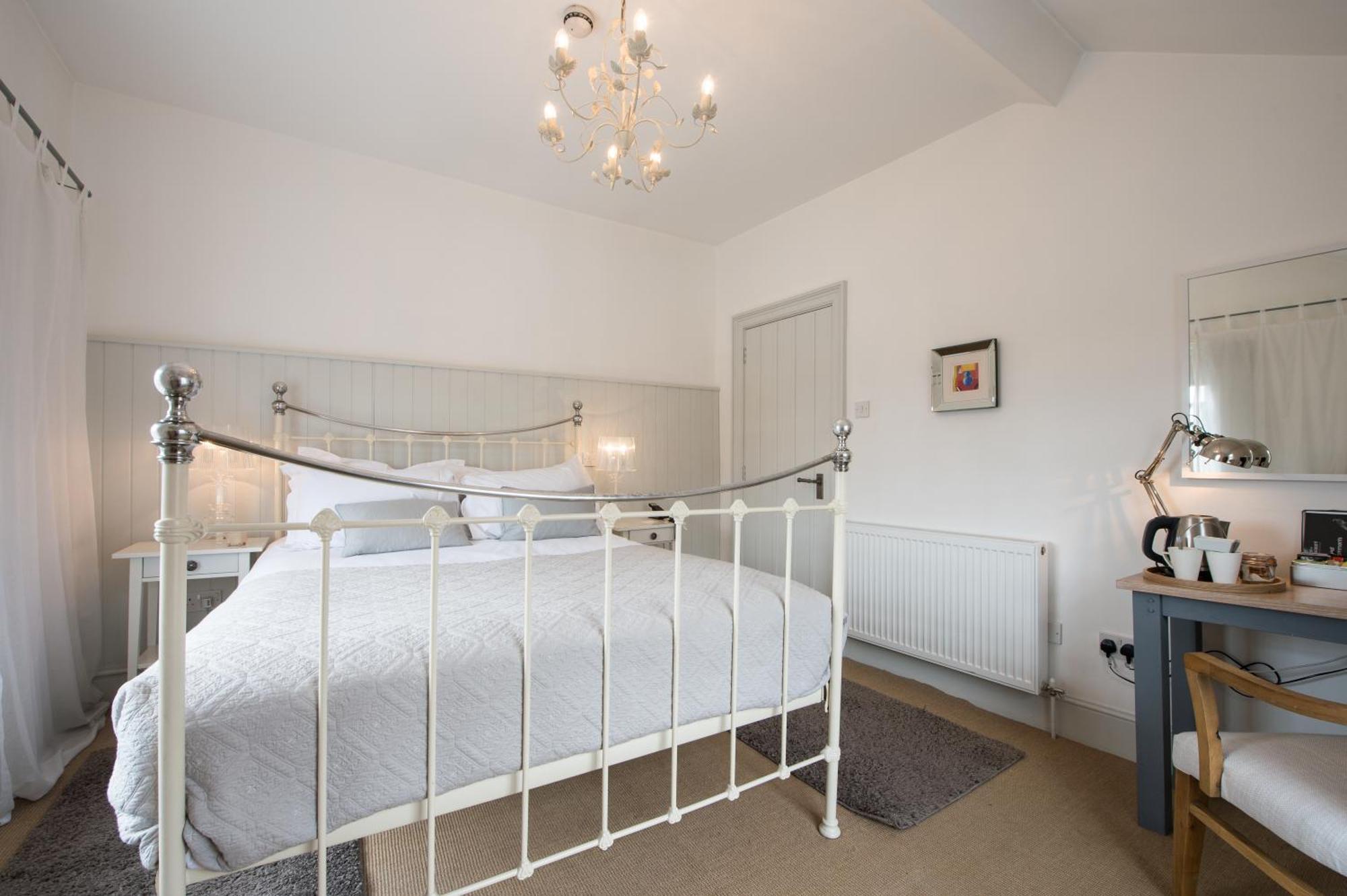 Double or Twin Room,1651162701:JPEG