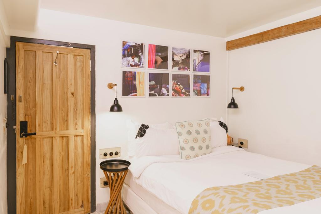 Simple Room - Non Smoking
