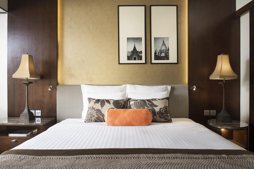 Deluxe River View Room