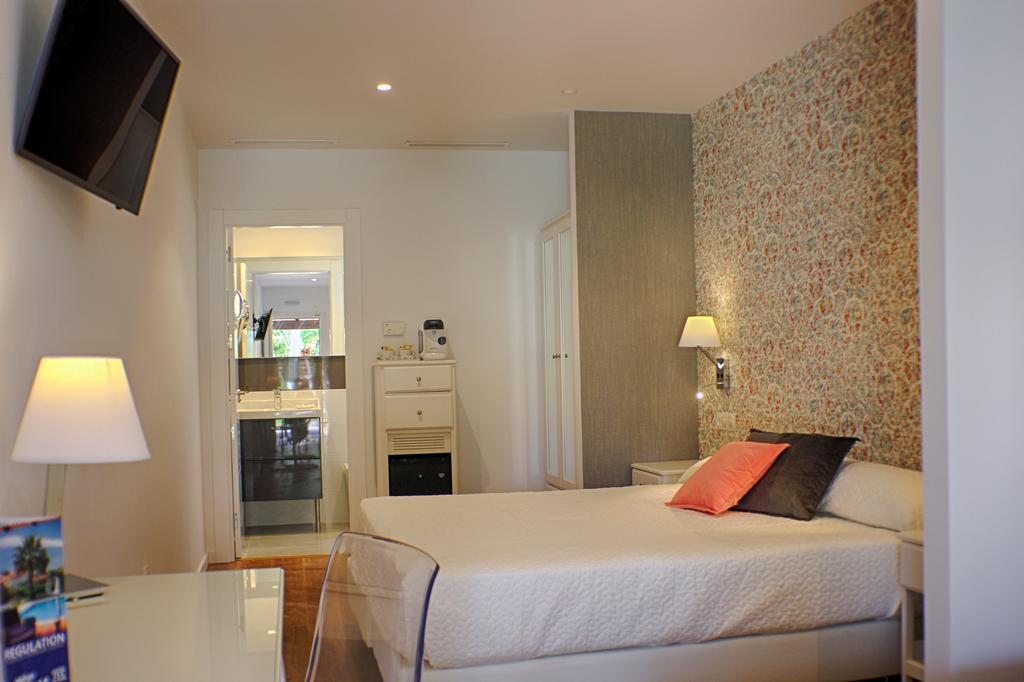 Superior Double or Twin Room Pool View
