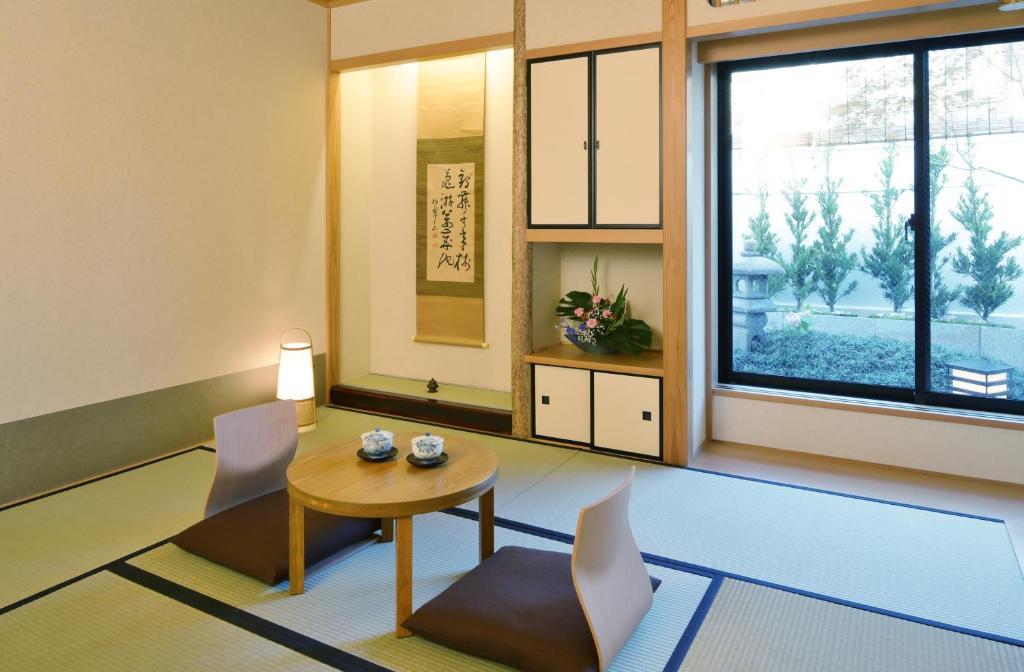 Japanese-Style Deluxe Room