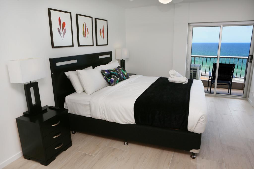 Two-Bedroom Penthouse Apartment,339440596:JPEG