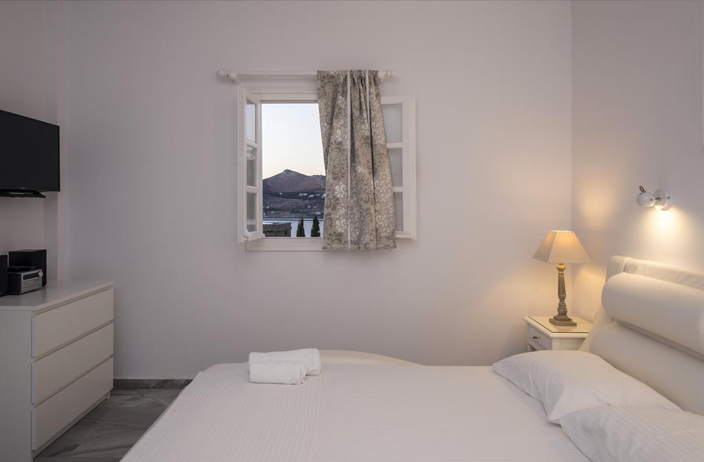 One-Bedroom Apartment Sea View