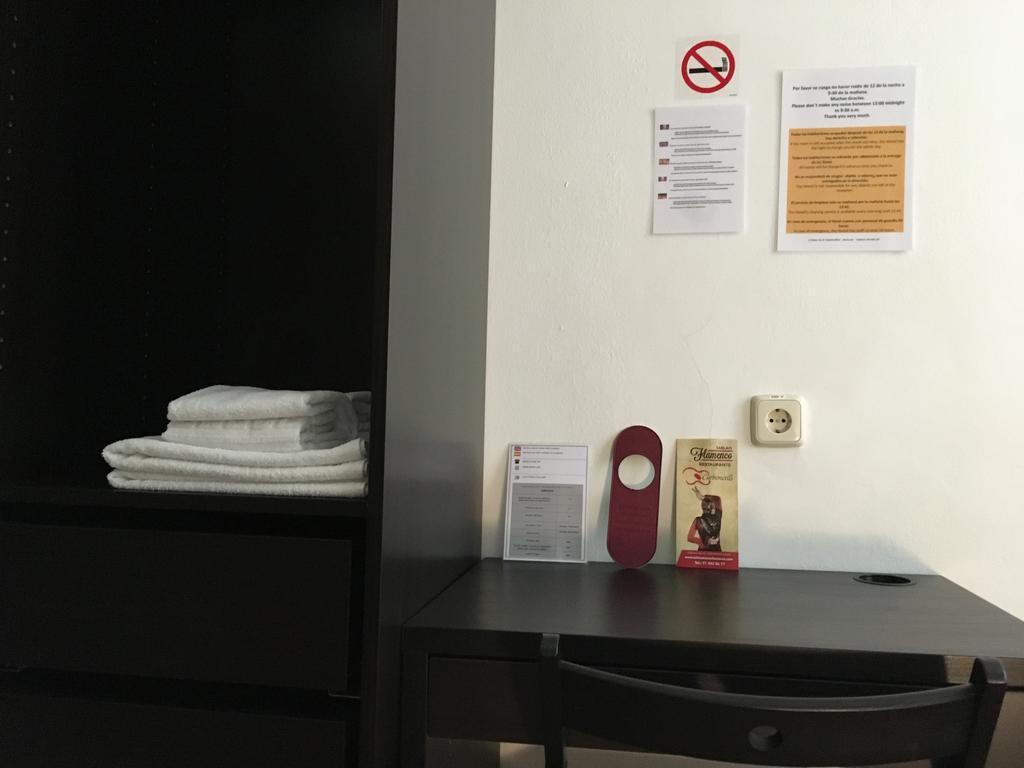 Double Room with Shared Facilities,395874972:JPEG