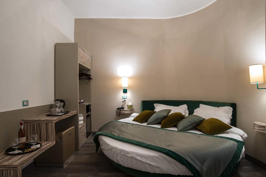 Deluxe Double Room,399888531:JPEG