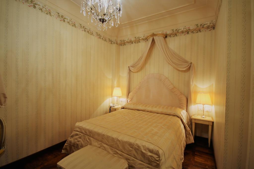 Double or Twin Room,405230655:JPEG