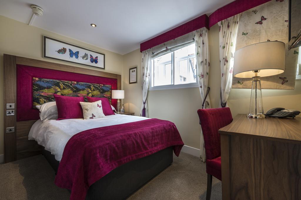 Small Double Room,1215588511:JPEG