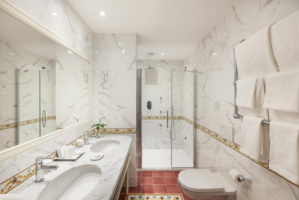 Superior Double or Twin Room with Garden View