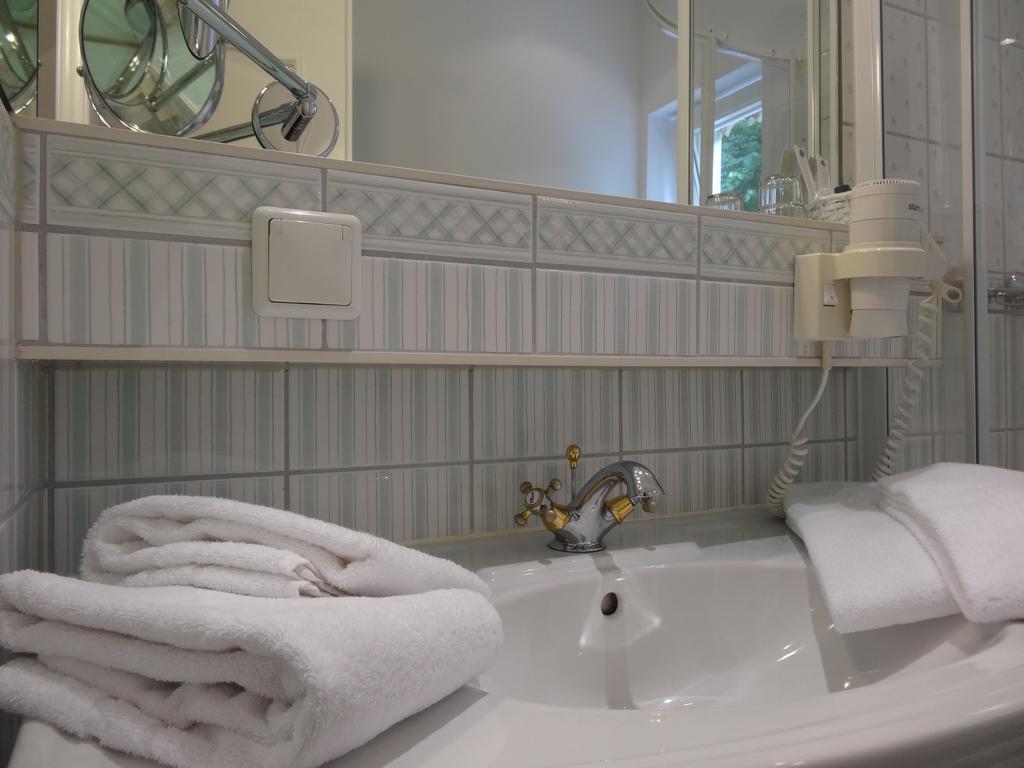 Zweibettzimmer