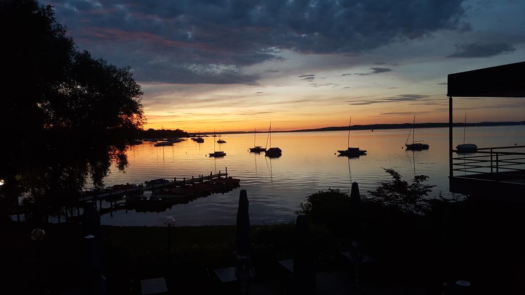 Double Room with Lake View,1154429658:JPEG