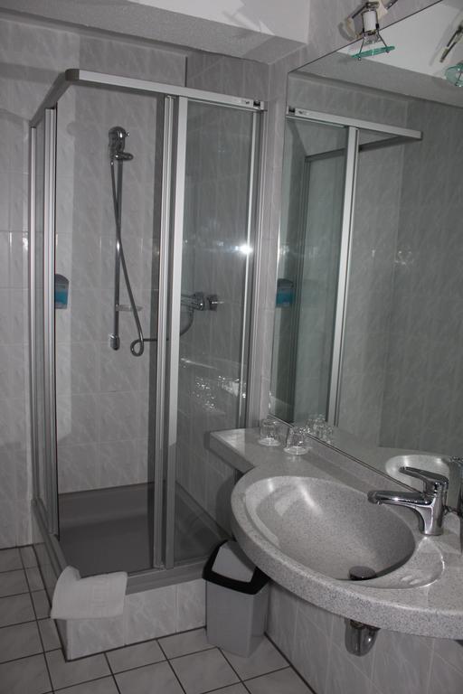 Premium Single Room,443358849:JPEG