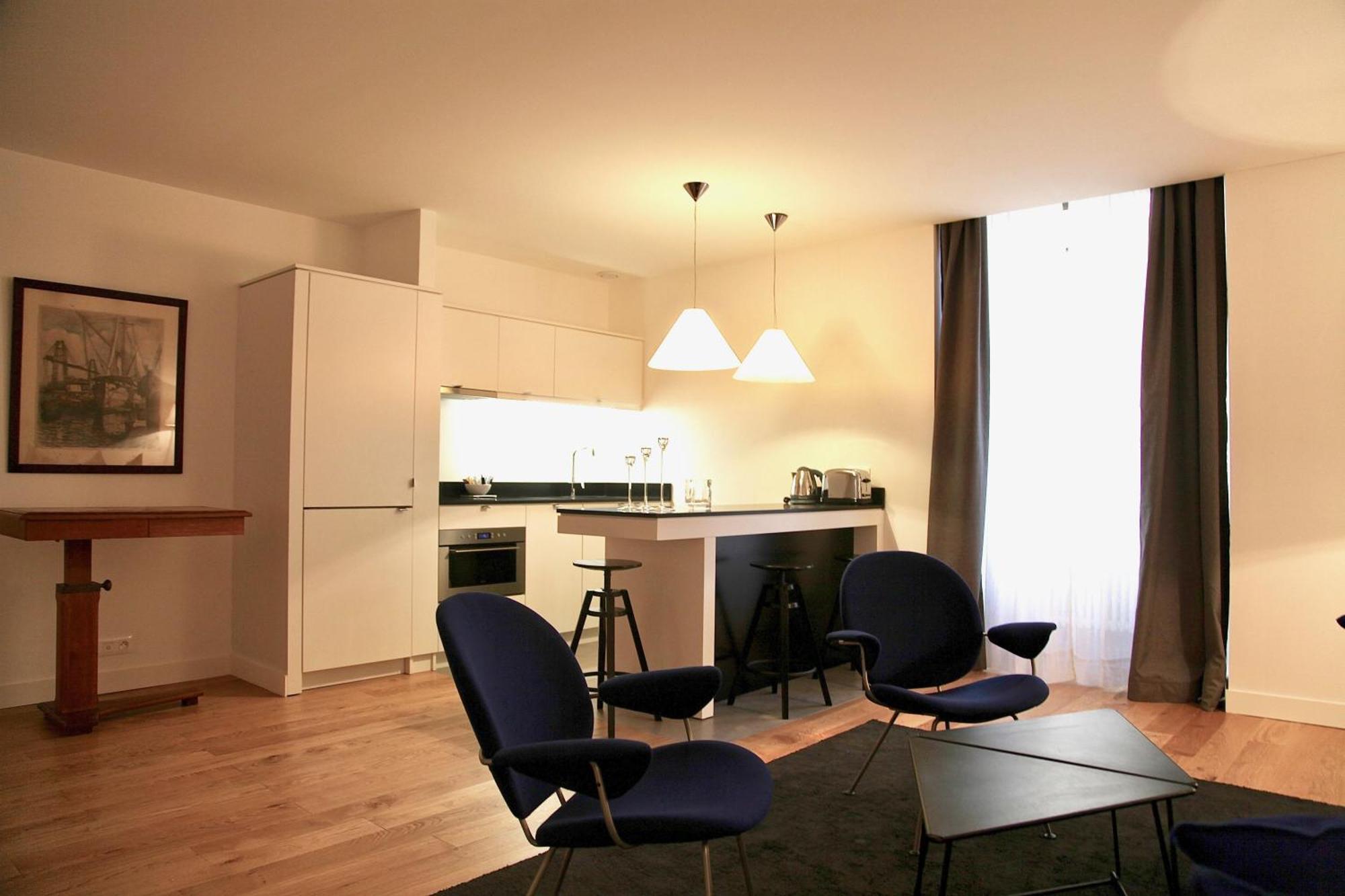 Deluxe One-Bedroom Apartment 54m2