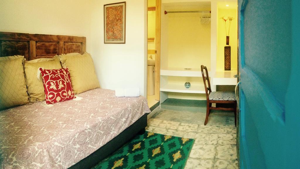 Single Room with Private Bathroom,449534448:JPEG