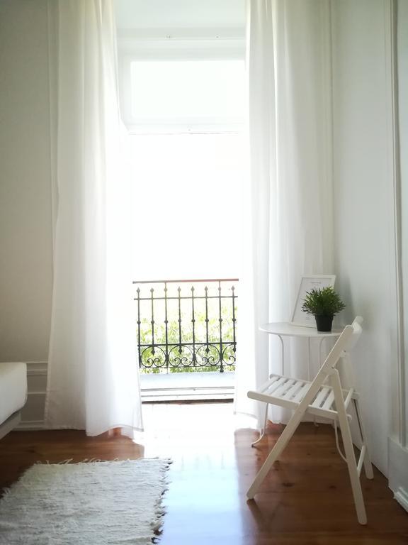 Standard Double Room with Shared Bathroom,996117349:JPEG