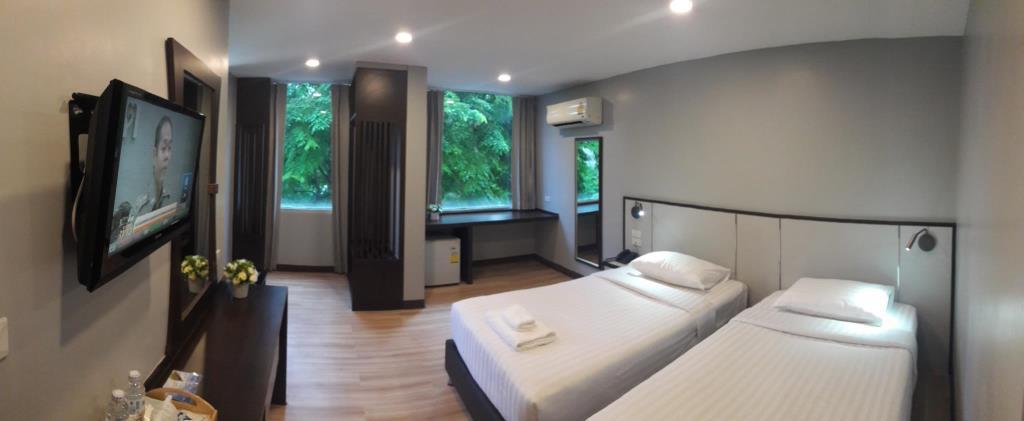 Deluxe Triple Room