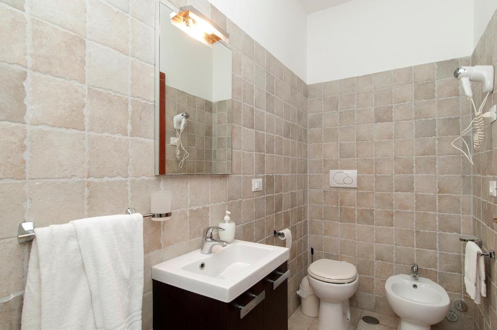 Double Room,1313690242:JPEG