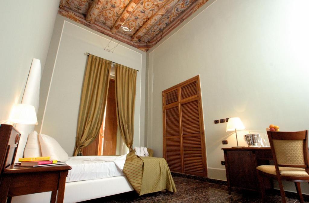 Suite King com Banheira de Hidromassagem