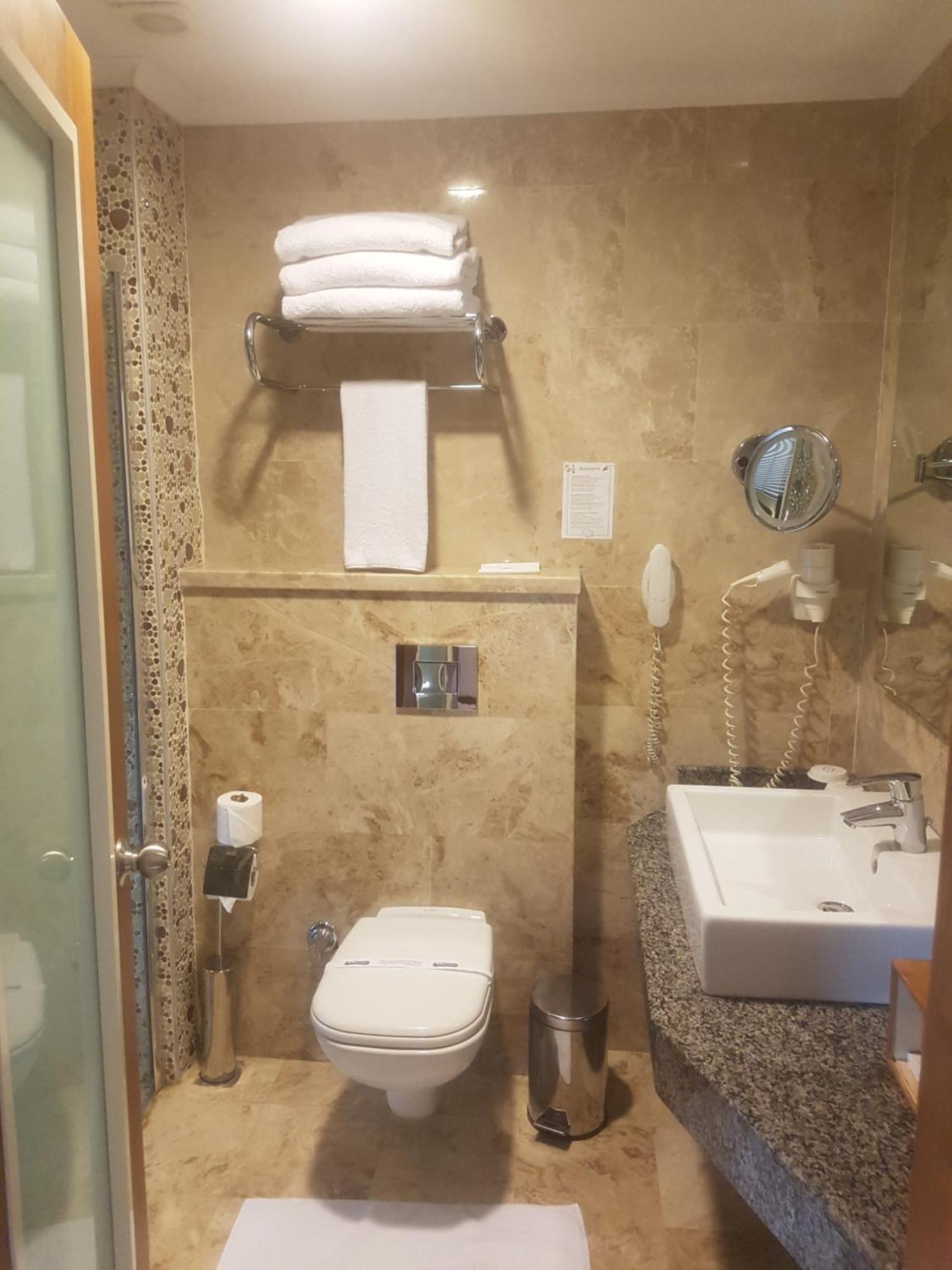 Executive One-Bedroom Suite