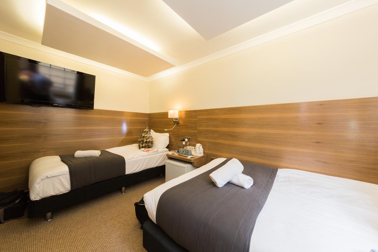 Triple Room Private Bathroom