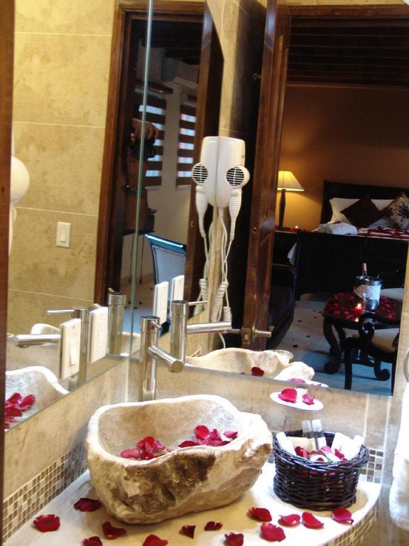 Superior King Room,51192325:JPEG