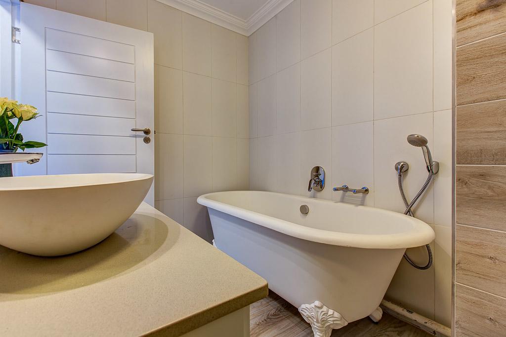 Queen Room Sea View