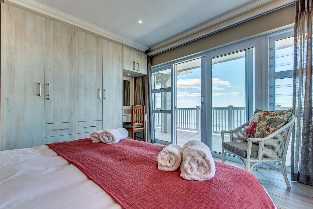 Queen Room Sea View