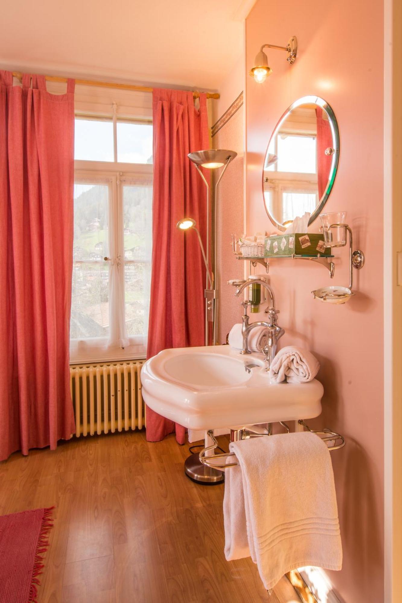Chambre Familiale avec Balcon - Vue sur Montagne