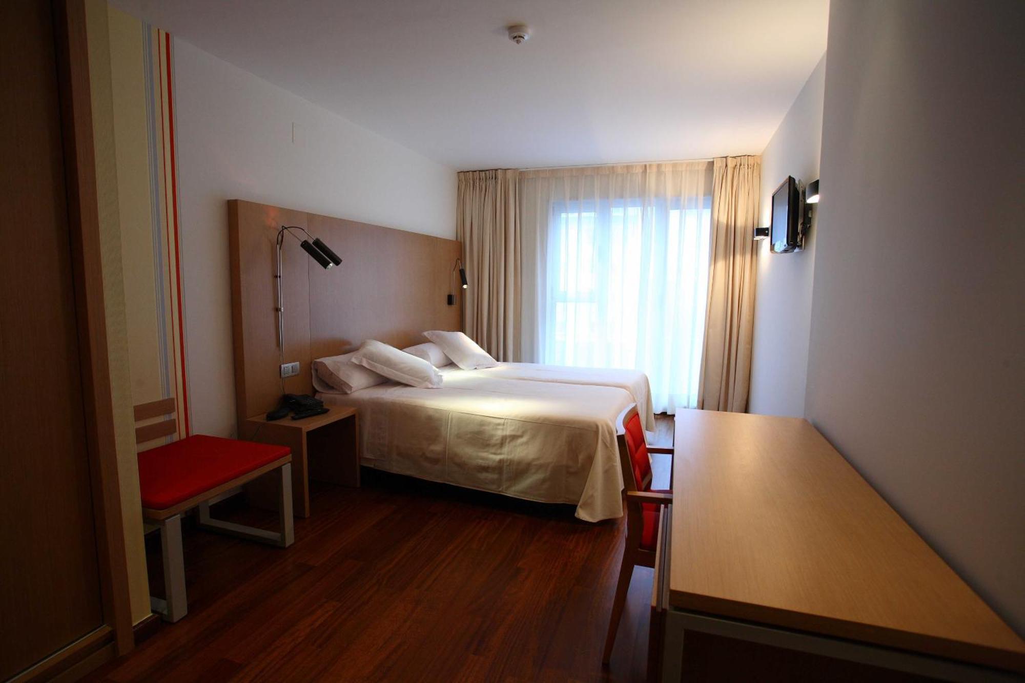 Double or Twin Room,1116475068:JPEG