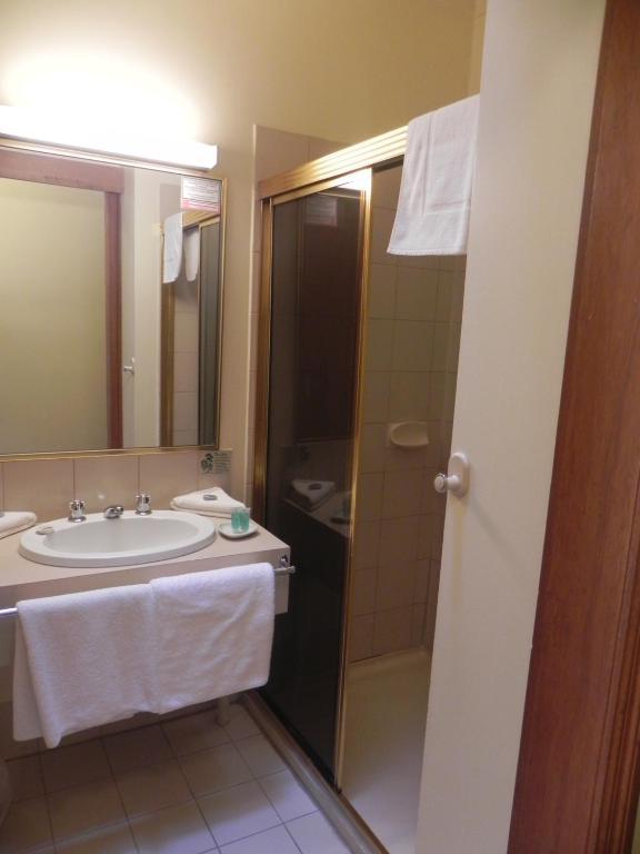 Budget Double Room,52754392:JPEG