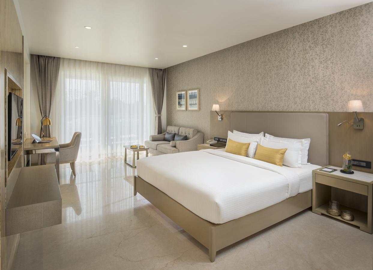 Executive Room,762640438:JPEG