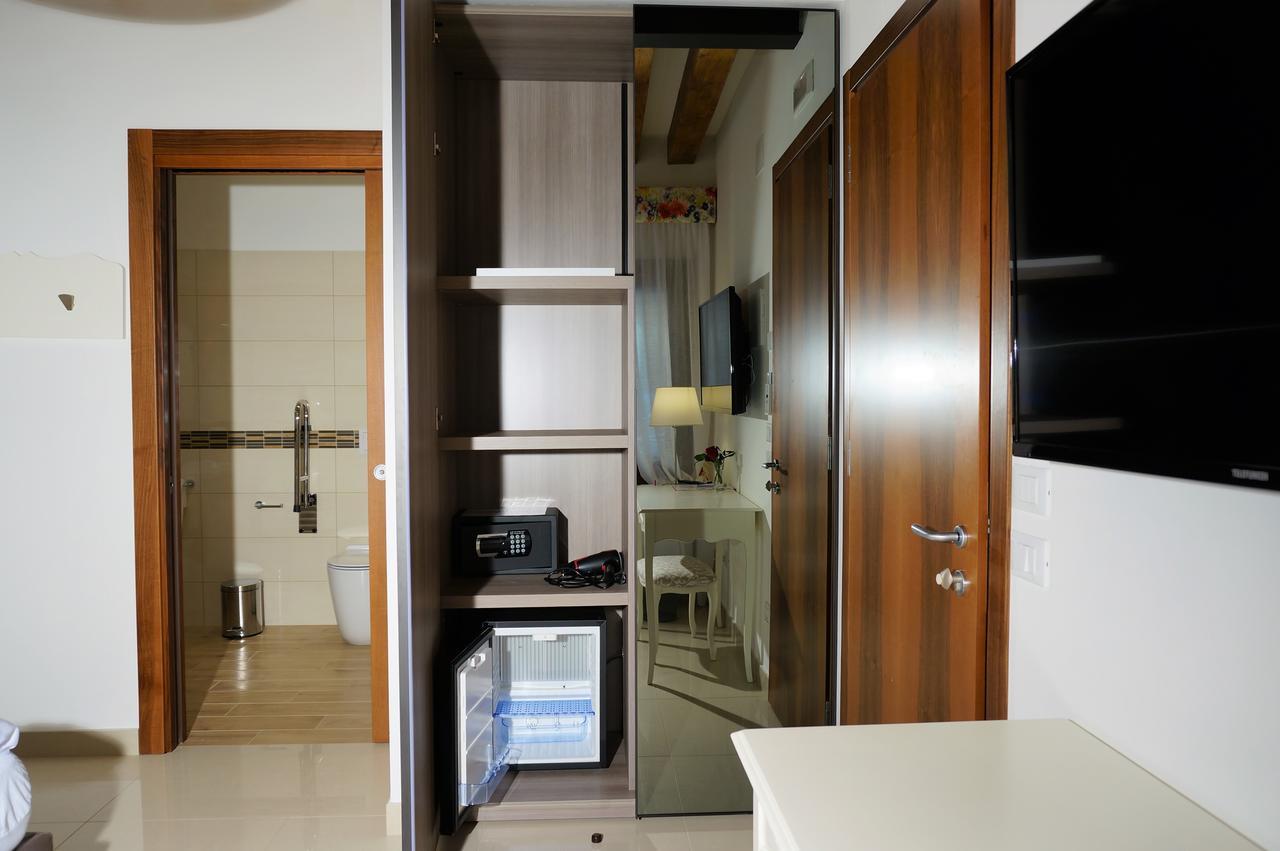 Double or Twin Room - Disability Access