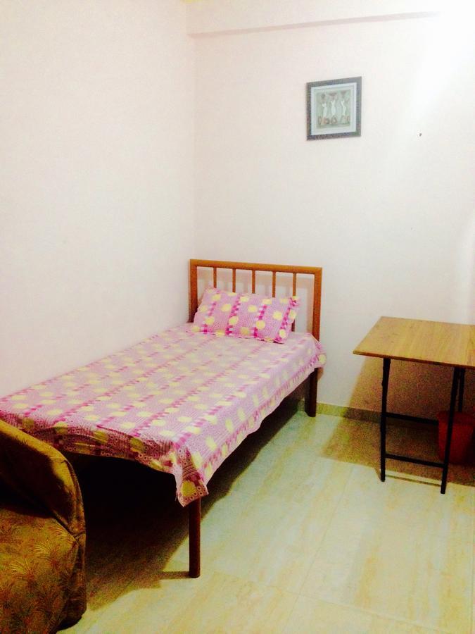 Quarto Individual Econômico