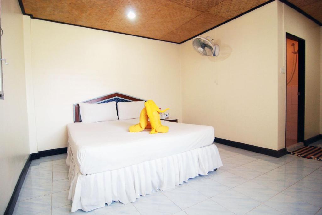 Bungalow met Tweepersoonsbed en Ventilator