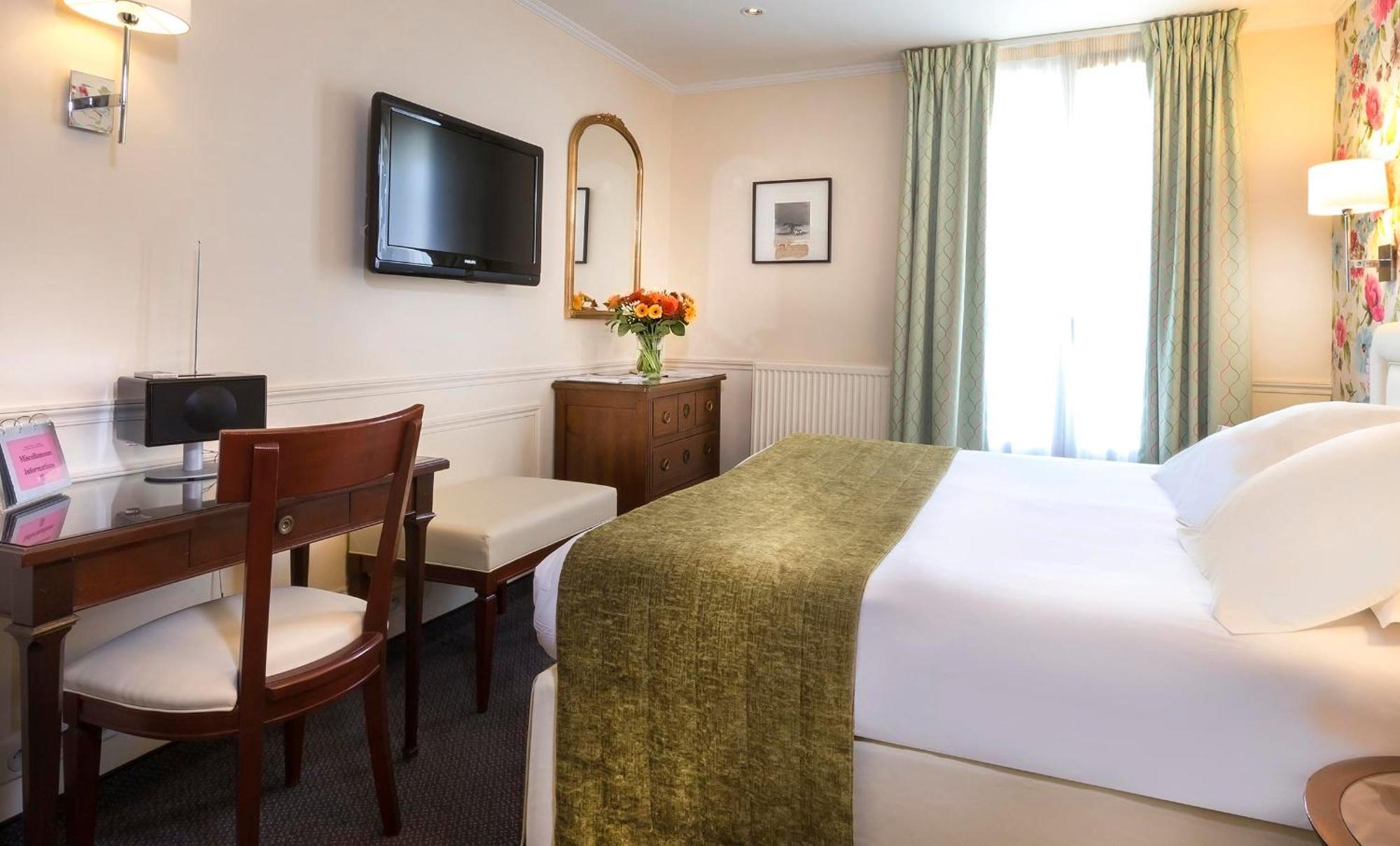 Two Adjoining Double Rooms