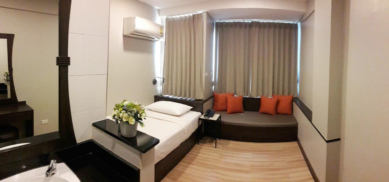 Deluxe Single Room